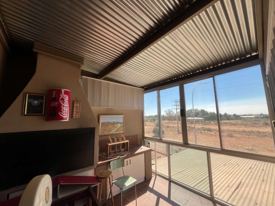 5 Bedroom Property for Sale in Blydeville Northern Cape